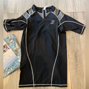 Intelliskin Men’s Foundation 2.0 Ve Neck PostureCue Workout Top sz XXXL